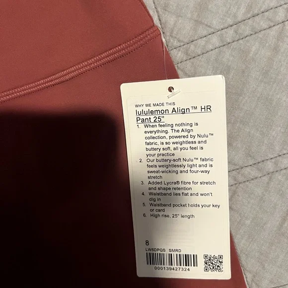 Lululemon Smoky Red Lunar New Year Align NWT sz 8 gold logo - Picture 7 of 7